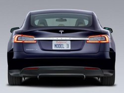 Tesla Model 3 Dapat Dipesan Mulai 31 Maret 2016