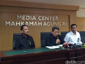 Kasus Suap Panitera PN Jakpus, Jubir MA: Ada 2 Perkara PT Paramount di MA Kasus Suap Panitera PN Jakpus, Jubir MA: Ada 2 Perkara PT Paramount di MA