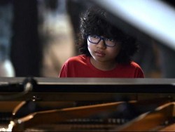 Kisah Joey Alexander, Pianis Indonesia yang Masuk Nominasi Grammy