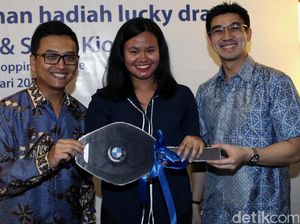 Mandiri Serahkan Undian FiestaPoin