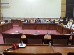 Ikatan Sarjana Polisi dkk Protes Deponering BW dan Samad ke DPR