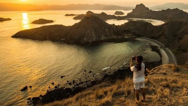 Menjelajah Eksotisme Bumi NTT yang Memukau