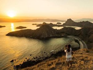 Menjelajah Eksotisme Bumi NTT yang Memukau