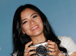 Titi Kamal Boleh Syuting Asal Tetap Urus Anak