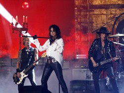 Rock Membahana di Tangan Hollywood Vampires