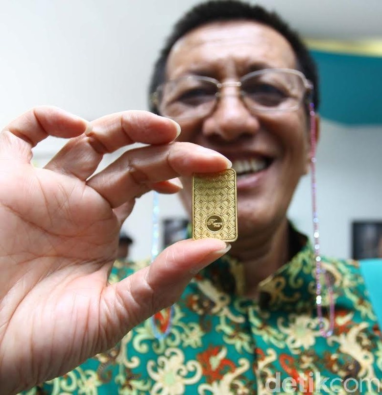 Harga Emas Antam Turun Rp 1.000/Gram