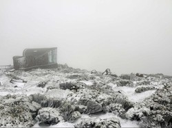 Salju Turun di Tasmania Meski Masih Musim Panas