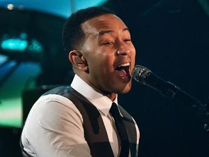 Bersedia Tampil di Surviving R. Kelly, John Legend Beri Dukungan untuk Penyintas