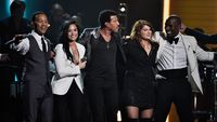 Aksi Memukau John Legend Cs di Grammy 2016