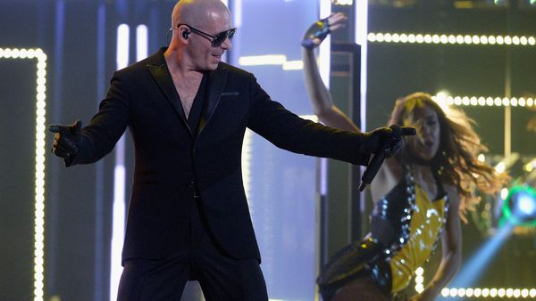 Adios! Pitbull Tutup Gelaran Grammy 2016