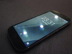 YotaPhone Siap Penuhi Syarat TKDN YotaPhone Siap Penuhi Syarat TKDN