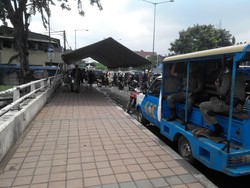 Satpol PP Mulai Disiagakan di Pintu Masuk Kalijodo Zona Jakbar