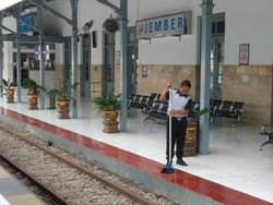 PT KAI Daops IX Batalkan Pemberangkatan 4 KA Imbas Banjir Porong