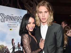 Diduga Coret-coret di Tempat Umum, Vanessa Hudgens Diselidiki Polisi Diduga Coret-coret di Tempat Umum, Vanessa Hudgens Diselidiki Polisi