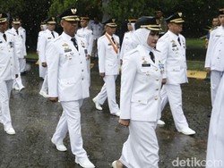 Indah Putri Indriani, Bupati Perempuan Pertama di Sulsel