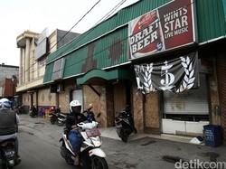 Bos Kafe di Kalijodo Pasrah Ditertibkan Ahok: Tamu Sepi, Sudah Nggak Ada Pemasukan