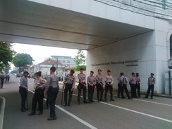 Pelantikan 6 Kepala Daerah, Seputaran Gedung Merdeka Dijaga Ketat Polisi