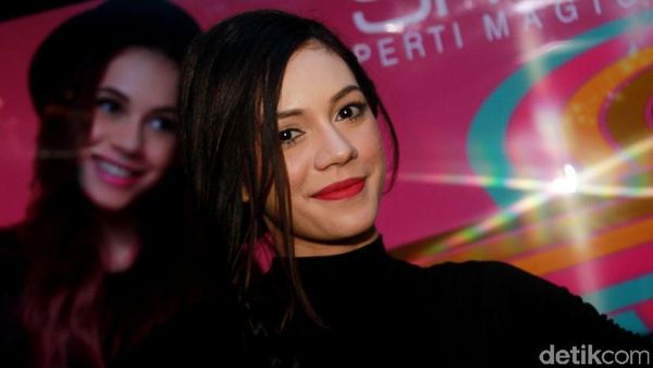 Mengintip Perayaan Ulang Tahun Shae yang ke-22