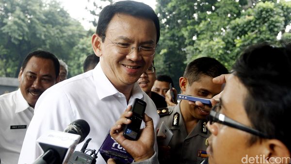 Ahok Datangi Polda Metro Bahas Kalijodo