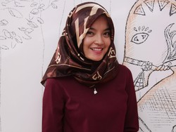 Mayang Faluthamia, Staff Ahli Anggota DPR yang Makin Populer Pasca Hijab Hunt
