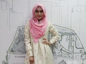 Laili Meutia, Si Cantik Alumni Hijab Hunt yang Kini Jadi Penyanyi