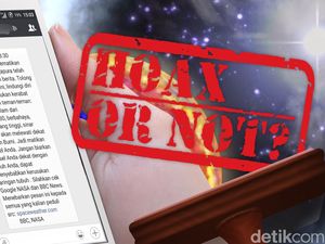 Pesan Berantai Bahaya Sinar Kosmik yang Melewati Bumi Malam Hari