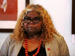 Menteri di Darwin Ditegur Karena Berbicara Bahasa Ibunya Dalam Sidang Parlemen