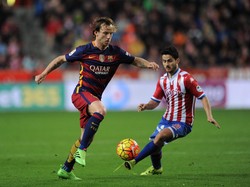 Barca Kian Nyaman Puncaki Klasemen, Rakitic: Musim Masih Panjang