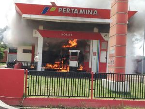 Ada SPBU Terbakar, Pertamina Jamin Pasokan BBM di Tembilahan Tak Terganggu Ada SPBU Terbakar, Pertamina Jamin Pasokan BBM di Tembilahan Tak Terganggu
