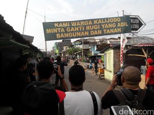 Razman: Spanduk Minta Ganti Rugi Bangunan dan Tanah Dibuat Daeng Aziz