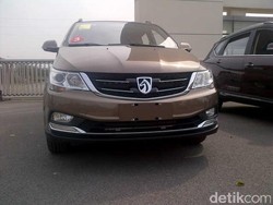 Pabrik Mobil MPV Wuling di Cikarang Sudah 50 Persen Rampung