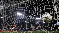 Gawang AS Roma dibobol Cristiano Ronaldo di menit ke-57. Alessandro Bianchi/Reuters/detikFoto.