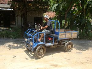 Sariman, Pria Lulusan SD ini Berkisah Soal Mesin Hasil Rakitannya dan ini Penampakannya