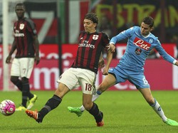 Upaya Milan Mengejar Tiga Besar Diuji Napoli