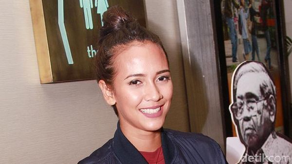 Nadine Alexandra Berjaket NASA