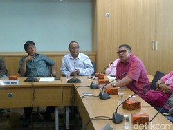 Razman dan Warga Kalijodo Ditemui Lulung dan Taufik di DPRD