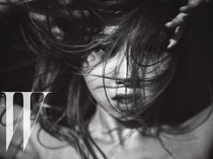 Minzy Resmi Hengkang dari 2NE1