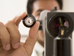 Punya Riwayat Glaukoma dalam Keluarga? Ayo Segera Periksakan Diri