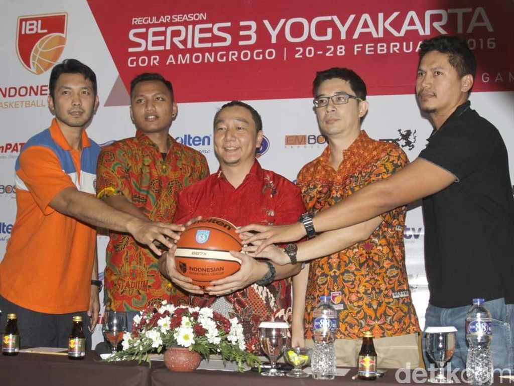 IBL Berlanjut ke Seri III Yogyakarta, Langsung Sajikan Big Match CLS vs Pelita Jaya IBL Berlanjut ke Seri III Yogyakarta, Langsung Sajikan Big Match CLS vs Pelita Jaya