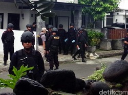 Densus 88 Tangkap Terduga Teroris di Deli Serdang Sumut