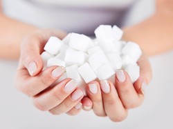 Kebanyakan Makan Gula Bikin Anak Hiperaktif?