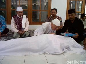 Suami Istri Disumpah Pocong Gara-gara Dituduh Sebagai Dukun Santet