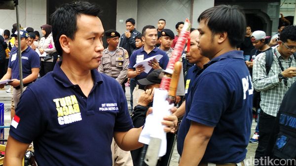 Polri dan TNI Gelar Operasi Pekat di Kalijodo