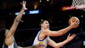 Golden State Warriors Kalahkan Los Angeles Clippers