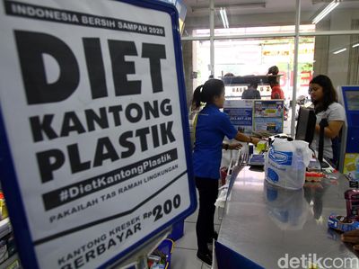 Waralaba Ikut Diet Kantong Plastik