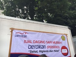 Kementan dan Berdikari Jual Daging Sapi Murah di Car Free Day