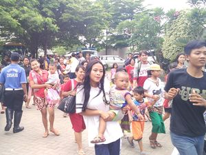 Anak-anak di Kalijodo Dijamin Sekolahnya, yang Ujian Akan Diantarkan dengan Bus