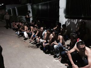 Antisipasi Tawuran, Polisi Amankan Puluhan Orang di Johar Baru Jakpus