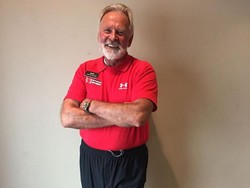 Rahasia Eddy Tetap Bugar dan Masih Jadi Personal Trainer di Usia 71 Tahun