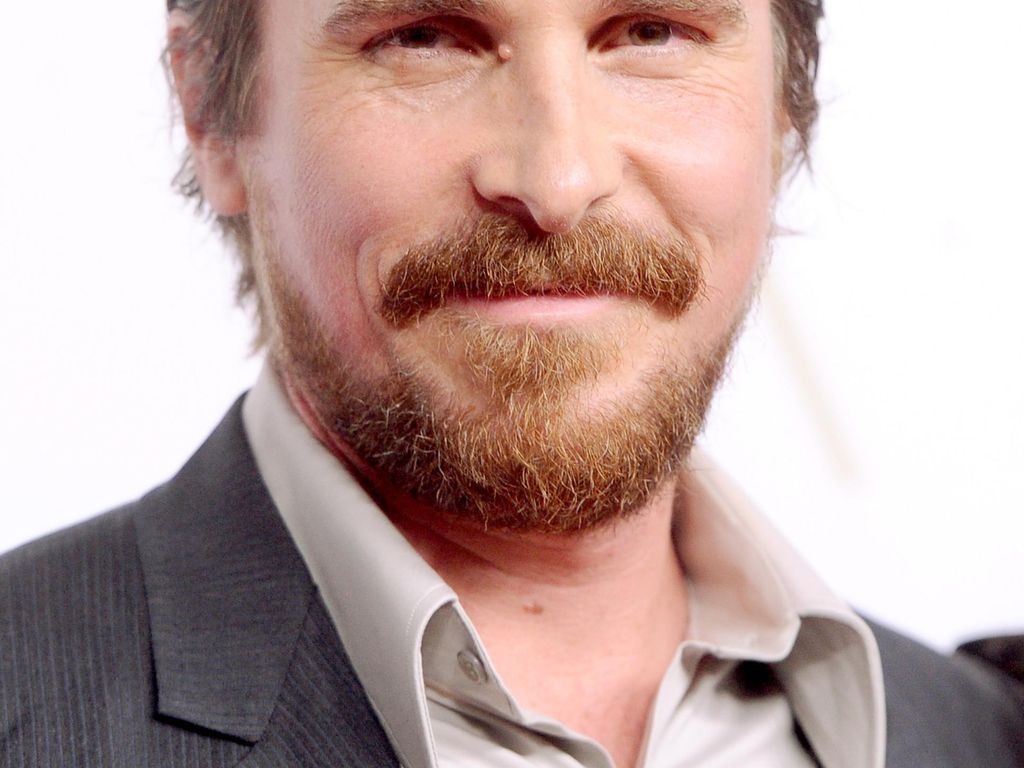 Usia Makin Tua, Christian Bale Tak Mau Lagi Naik-Turun Berat Badan Demi Peran Usia Makin Tua, Christian Bale Tak Mau Lagi Naik-Turun Berat Badan Demi Peran